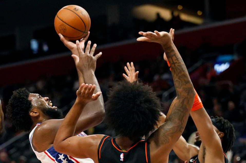 活塞队员合力防守,稳定取得连胜 活塞队员合力防守,稳定取得连胜