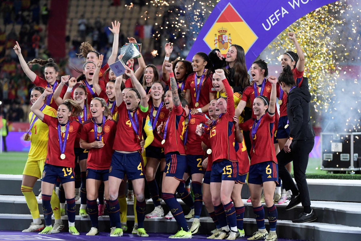 德国国家队踢出激动人心的比赛 德国国家队踢出激动人心的比赛