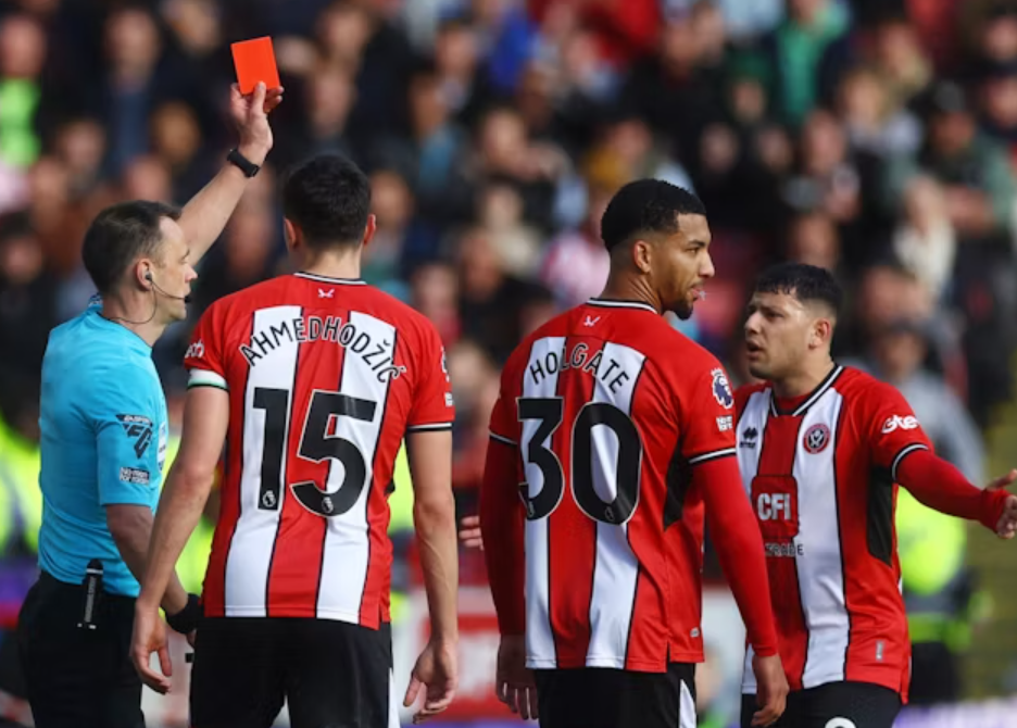 狼队不敌对手,战绩继续下滑 狼队不敌对手,战绩继续下滑