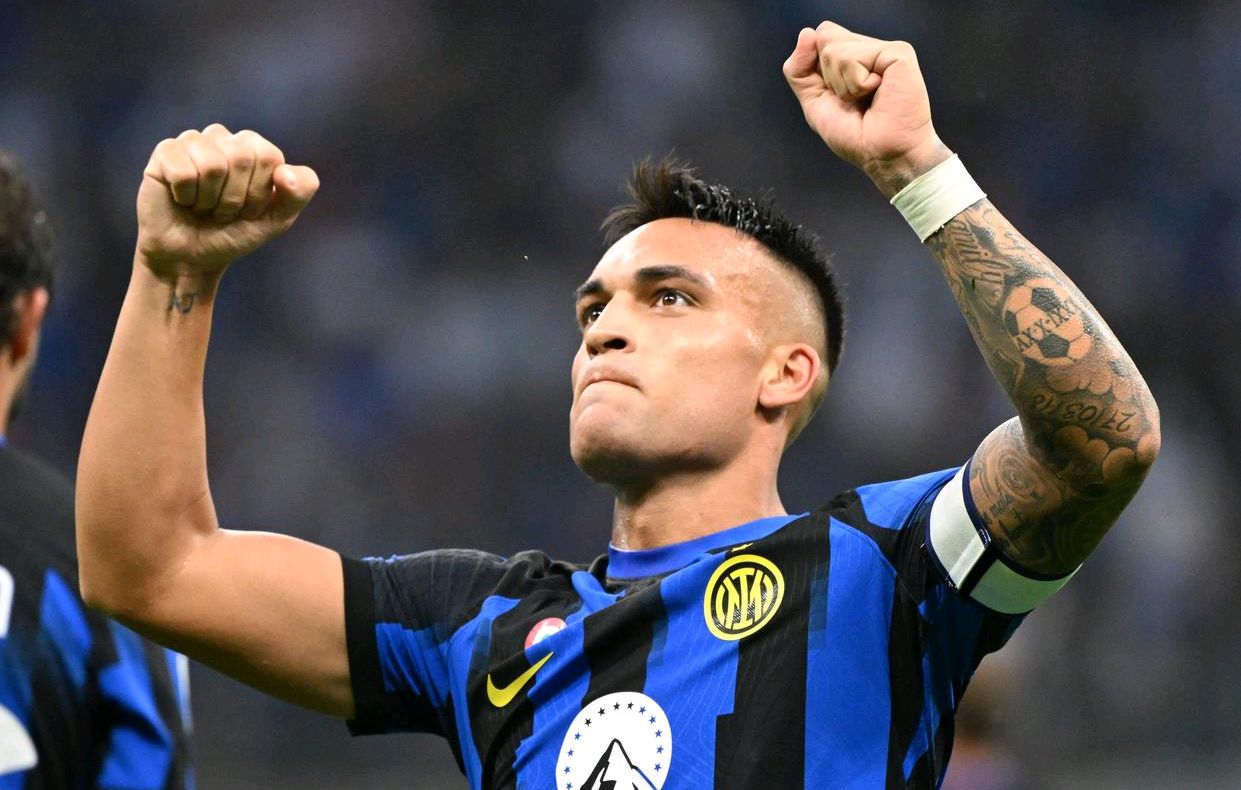 AC米兰蓝黑军团,再下一城惊险取胜的简单介绍 AC米兰蓝黑军团,再下一城惊险取胜的简单介绍