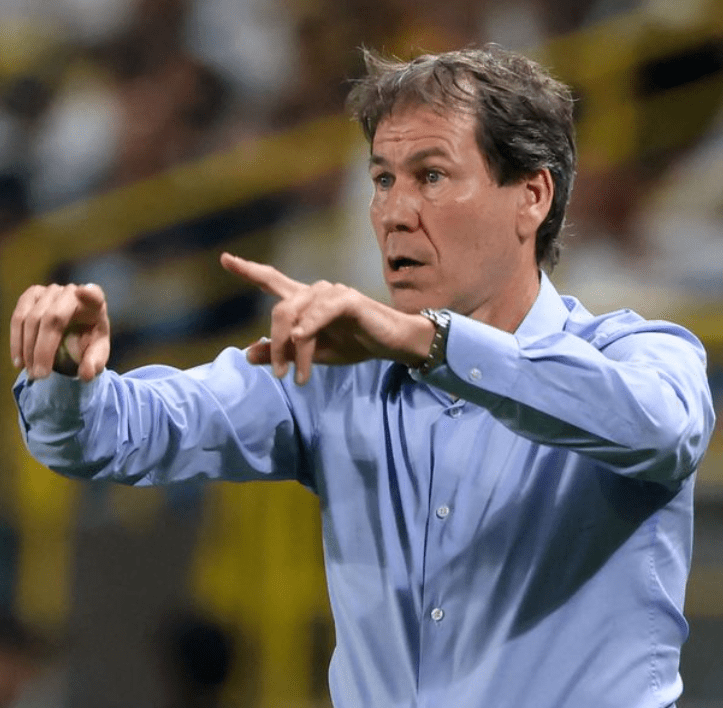 柏林赫塔队遭遇不公判罚,球队主帅发声维权的简单介绍 柏林赫塔队遭遇不公判罚,球队主帅发声维权的简单介绍