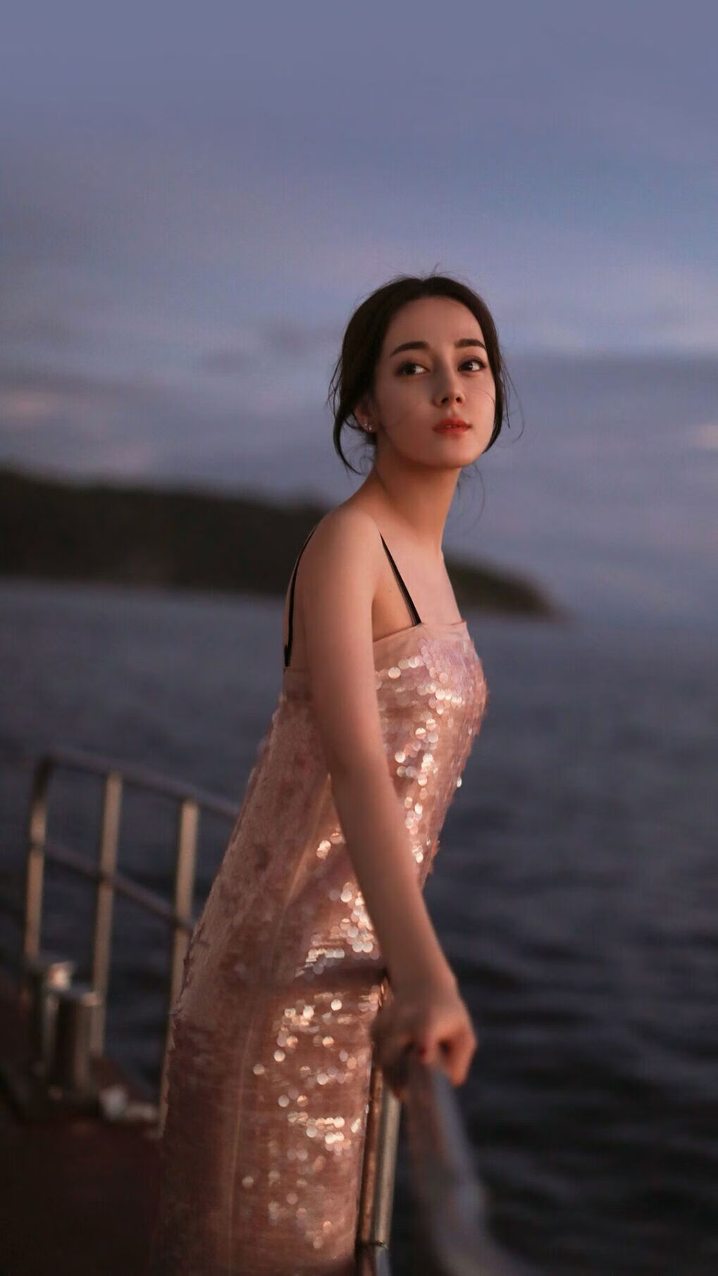 雷火电竞网址-全能战神！国家德比之夜C罗引擎轰鸣，攻防转换引爆世纪对决